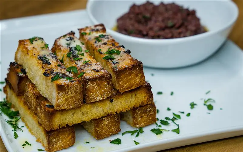 black garlic bread