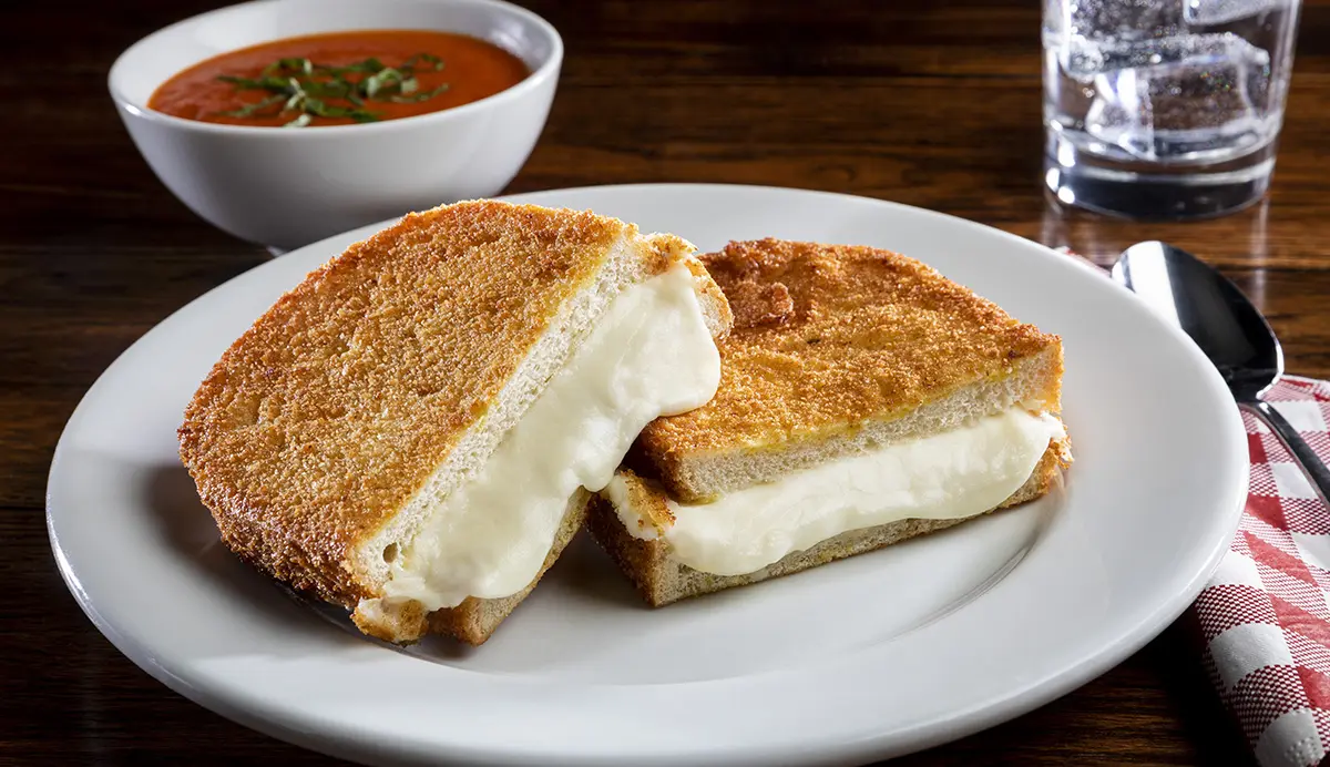 Mozzarella in Carrozza
