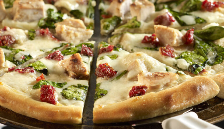 chicken spinach pizza