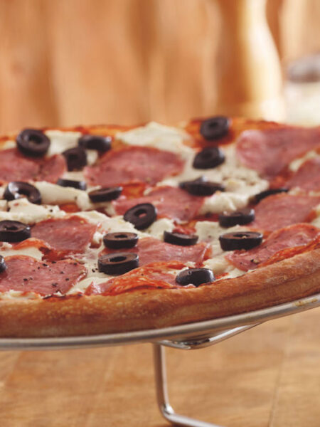 salami pizza